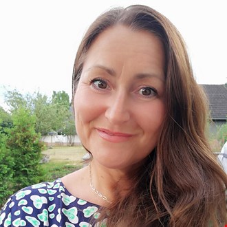 Katrin Austnes
